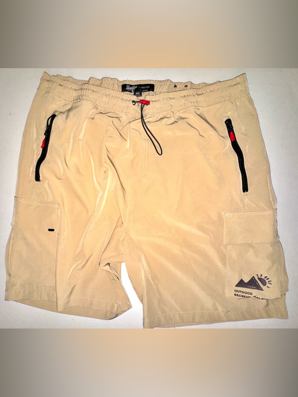 Brooklyn Cloth Men's Tan Cargo Shorts with Black Zippers